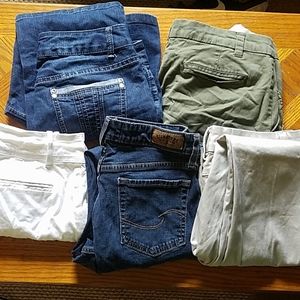 Womens size 8short pants lot